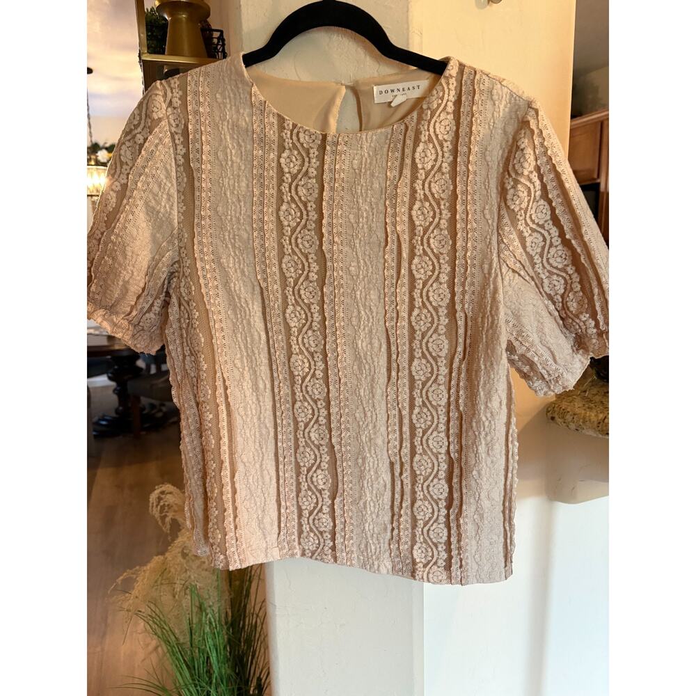 Downeast Women's Cream Lace Panel Texture Blouse Short Sleeve Size L 8-12